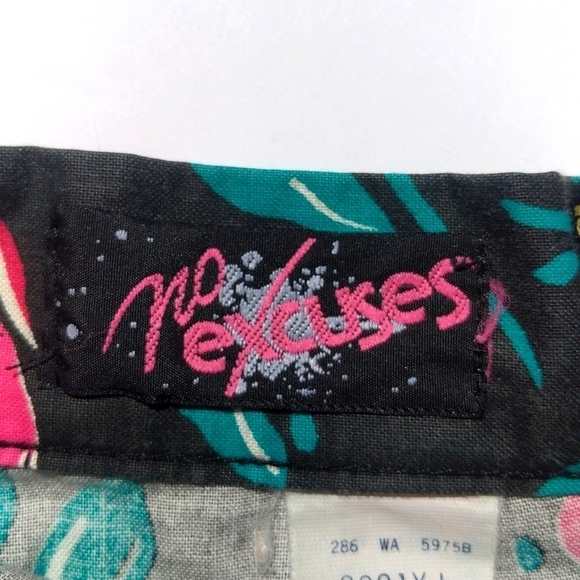 No Excuses 80's Vintage Abstract Neon Floral High Rise A-line Mini Skirt Black 3 - Picture 3 of 12